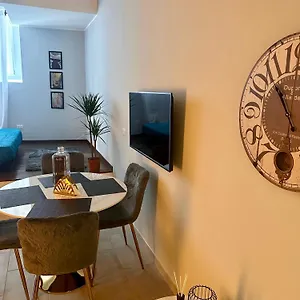 Residenza Elegante - A 5 Fermate Dal Duomo Casa vacanze